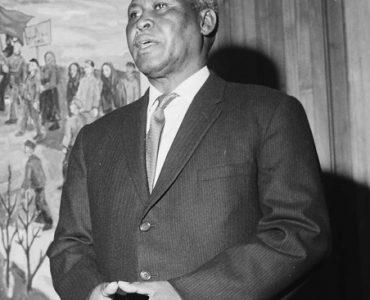 Albert John Luthuli – South African Anti-Apartheid Activist